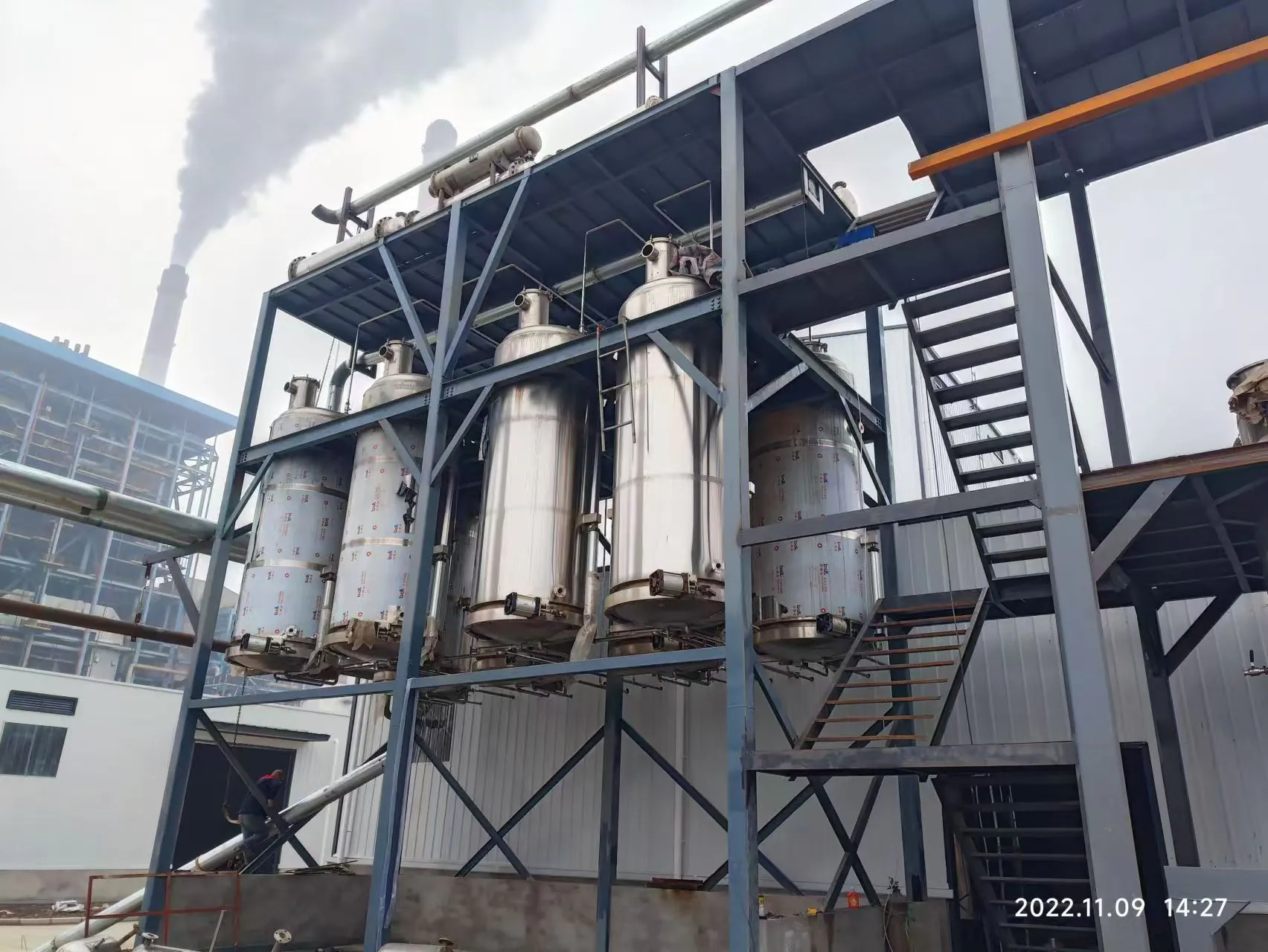 Botanical extraction equipment at a manufacturing facility